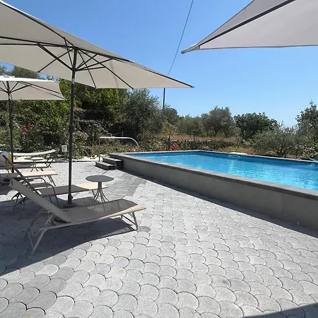 Sikelia Etna House בית נופש זפראנה אטניאה